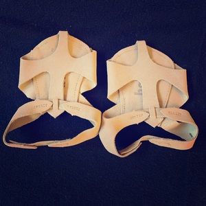 Lyrical Sandal